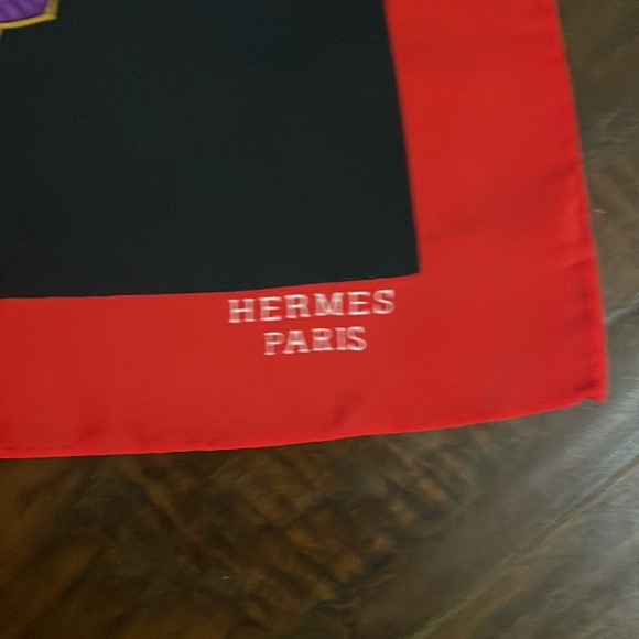 Hermes Paris silk scarf - Picture 5 of 5